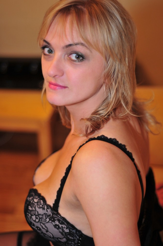 Полина